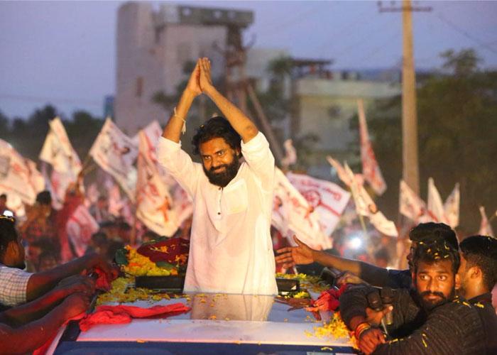 Pawan Shocking Decision in Gajuwaka