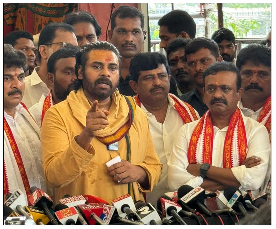 Pawan Kalyan Prays At Durga Temple, Warns Prakash Raj