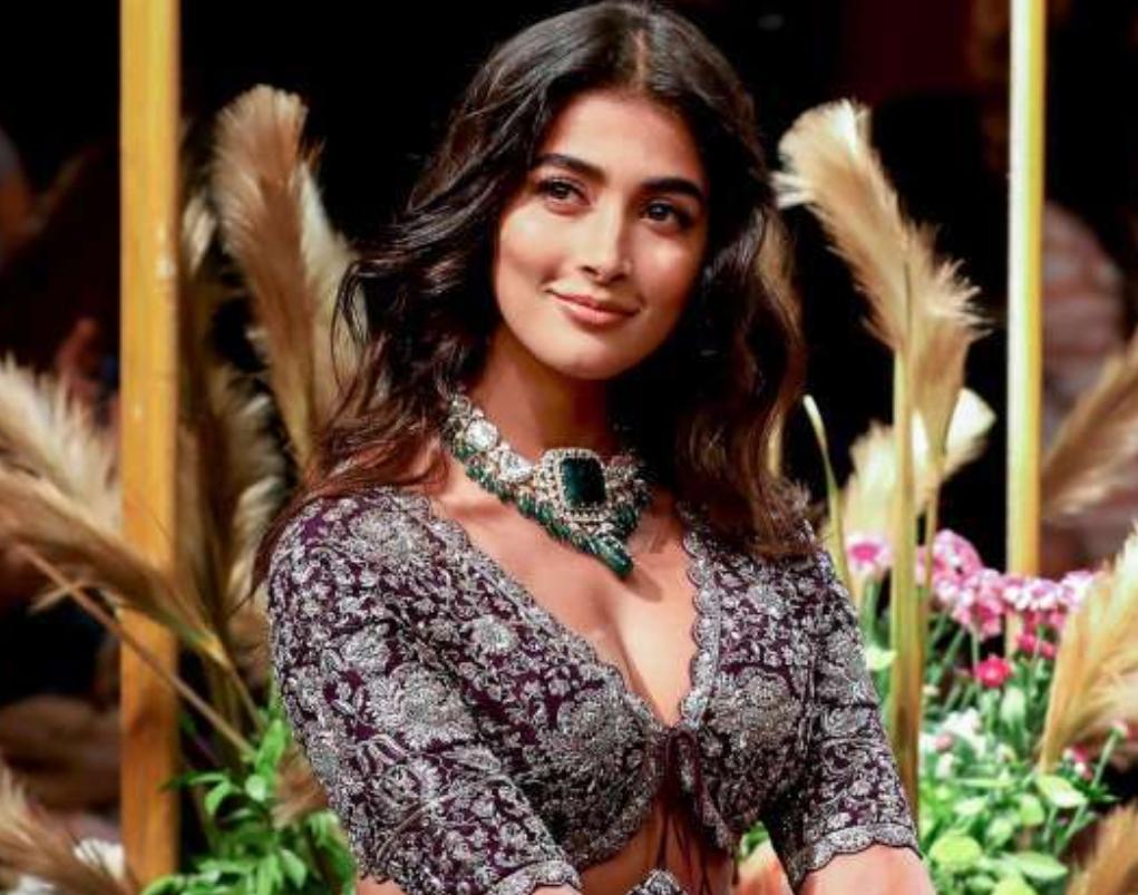 Pooja Paid A Bomb For SSMB 28?