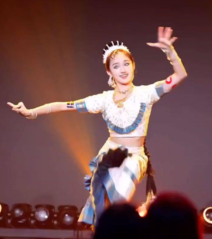 Prabhas Pournami Song Creates Global Buzz