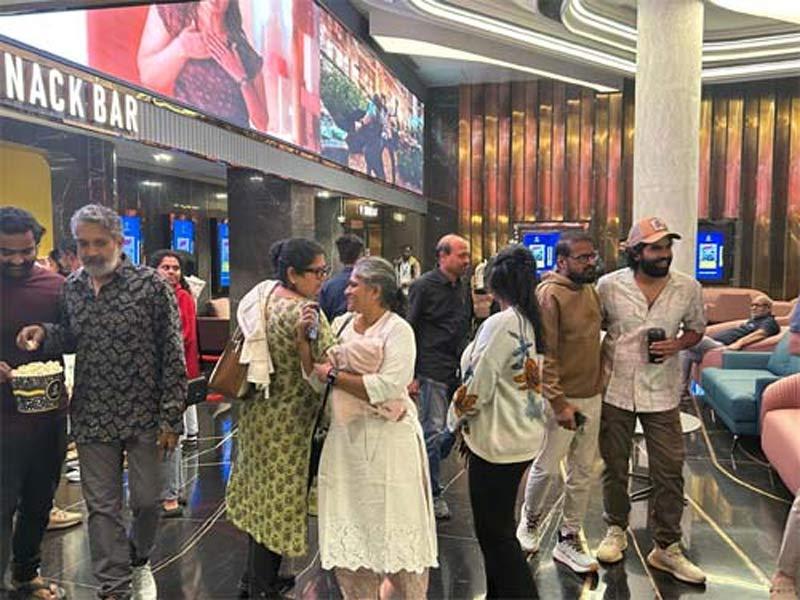 Rajamouli enjoys Game Changer - His review awaited