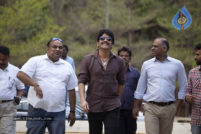 Raju Gari Gadhi 2 Distributors List