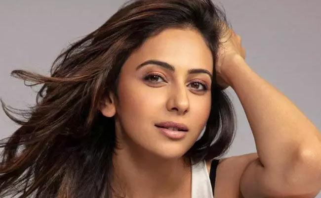 Top Actress Feels Hyd Is Safe Place In Corona Times