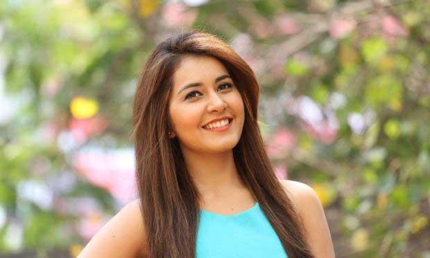 Rashi Khanna with Both Allu Arjun & Sirish?