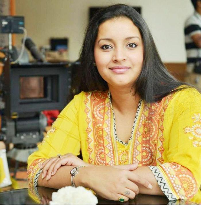 Why Renu Desai Visiting That Village?
