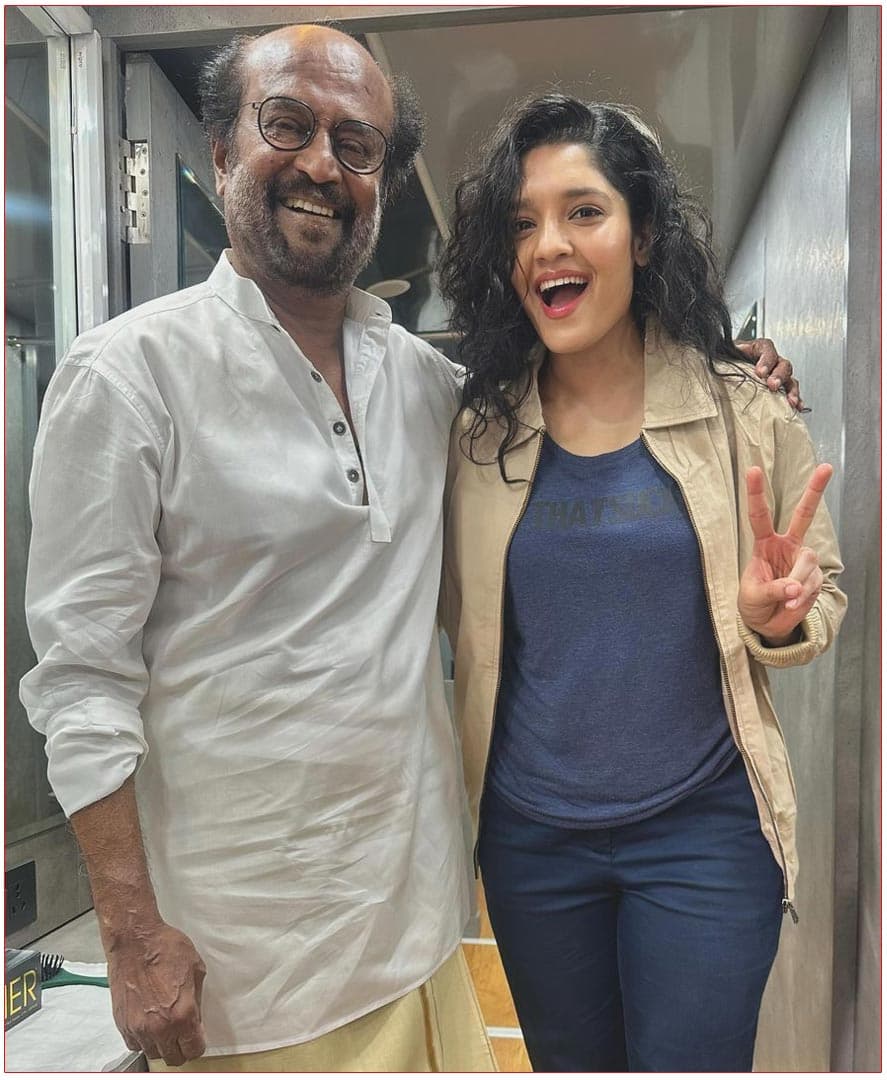Ritika Singh Shares Pic Of Rajinikanth