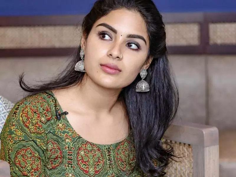 Malayalee beauty bowled by Bheemla Nayak's blast