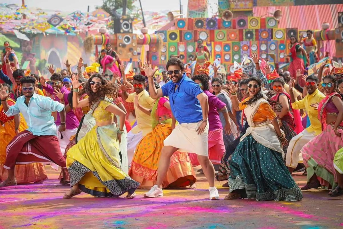 Sankranthiki Vasthunnam going to Bollywood