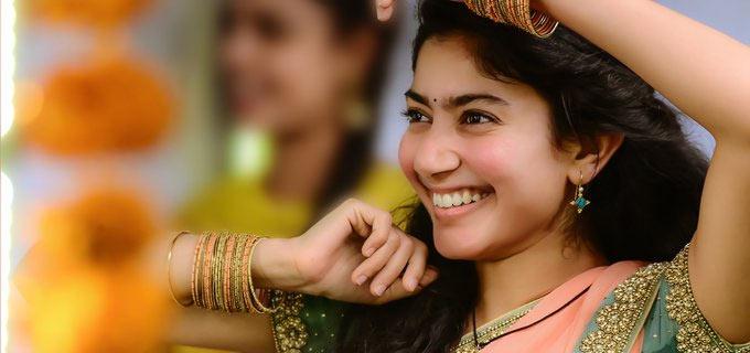 Saranga Dariya: Sai Pallavi's Show All The Way