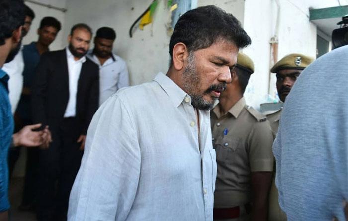 Director Shankar Absolutely Safe, Here Is Pic