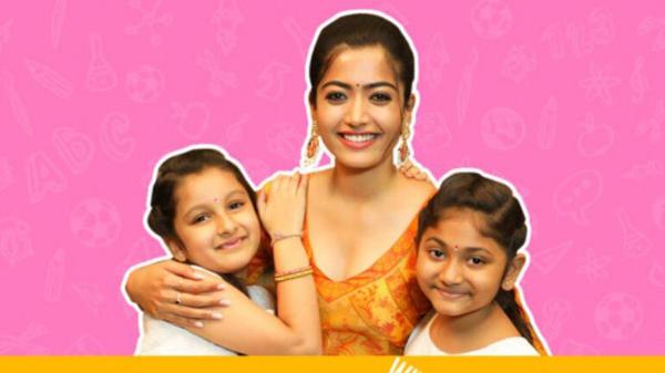 Aadya, Sitara Promotes Sarileru Neekevvaru