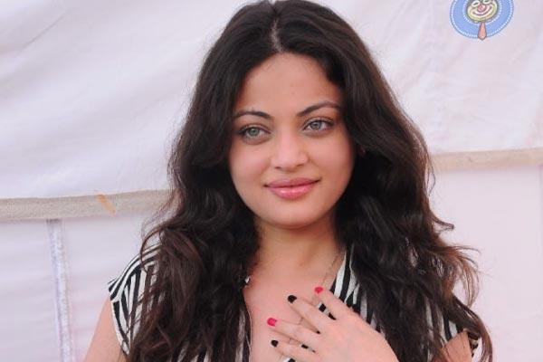Actress Reveals On Her Rare Disease!