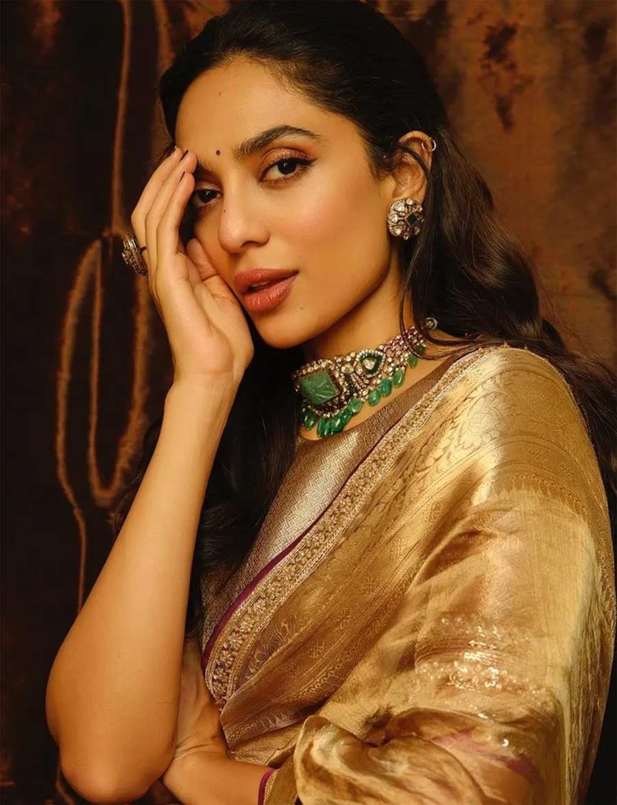 Sobhita starts shooting after marriage