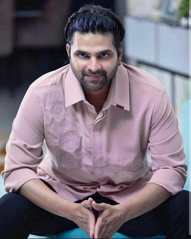 Sree Vishnu becoming ITEM