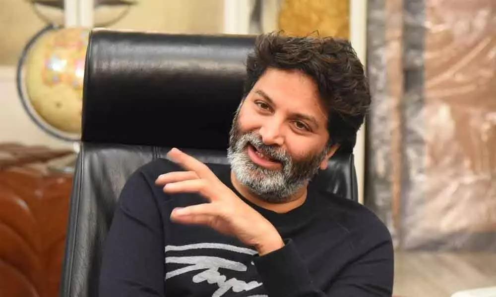 Trivikram planning a crazy multi starrer