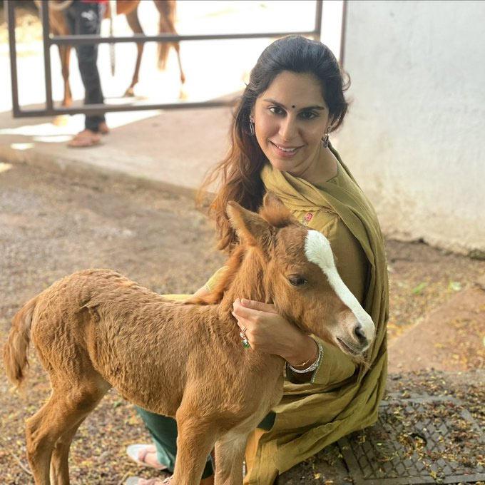 Upasana gets a new ray of happiness at the farm!