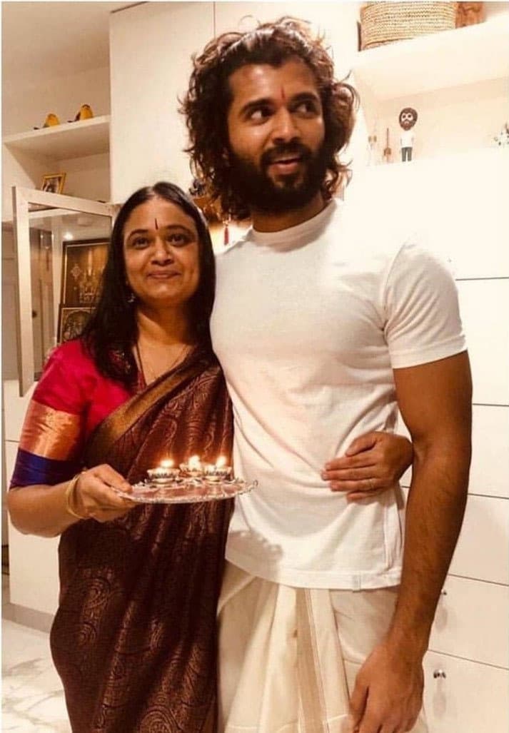 Deverakonda New Look: Traditional