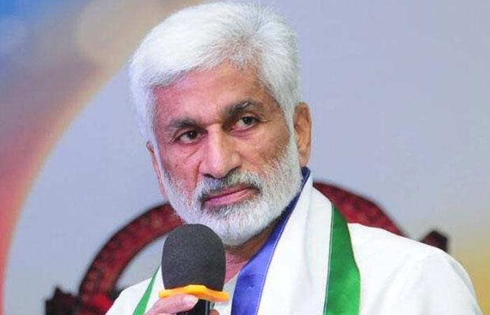 Vijay Sai Fire: Reminds CBN & Yanamala Backstabbing!