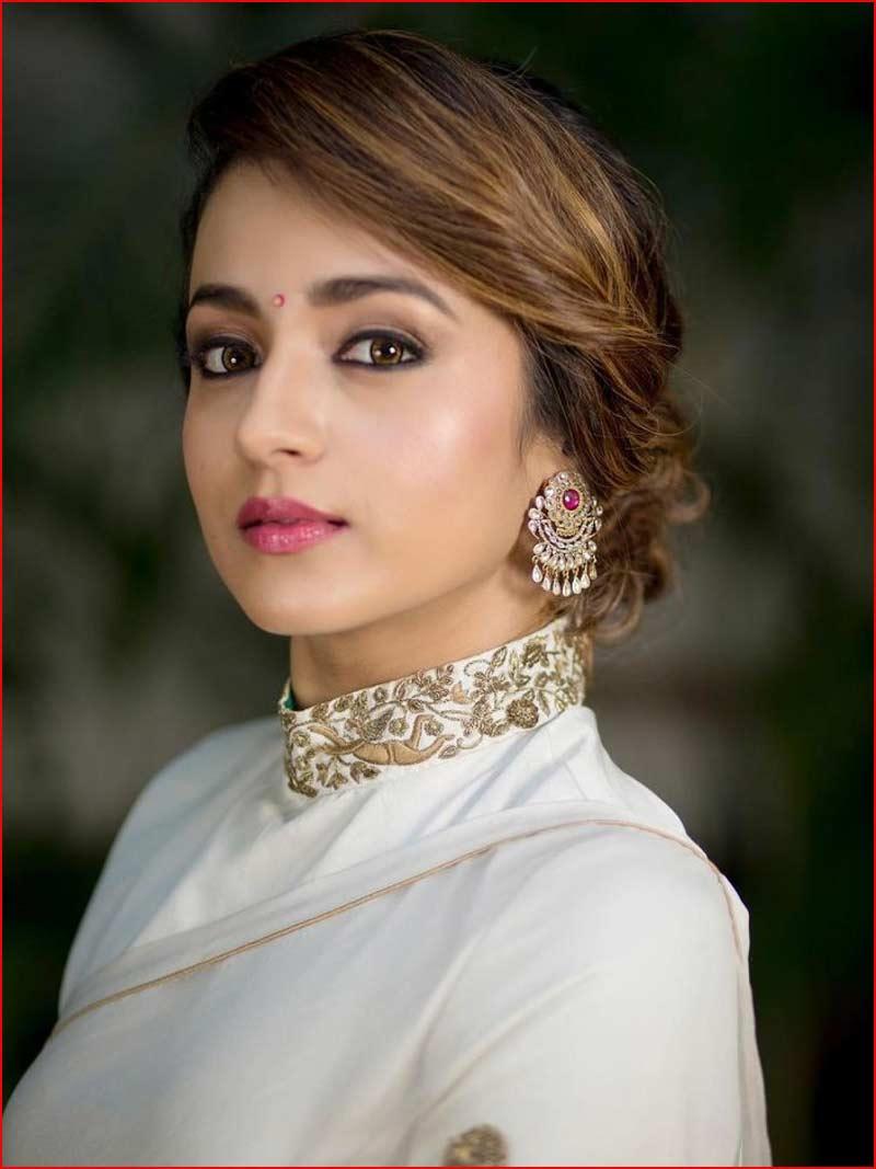 Sepculation on Trisha role in Vishwambhara