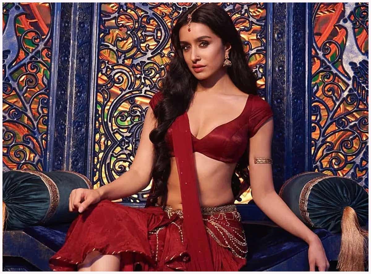 Bollywood bombshell to explode in War 2 special song