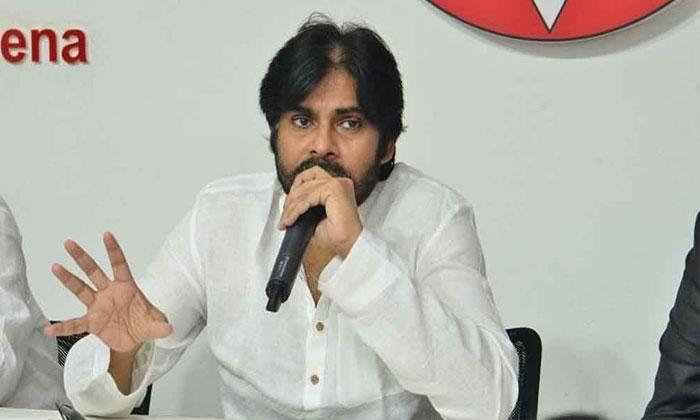 Hello YCP! Why Mudragada & Slaves Not Supported Chiru, Pawan Then?