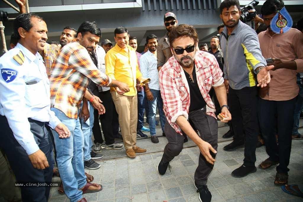 CineJosh gallery photo