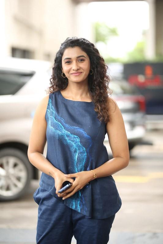 Priya Bhavani Shankar Photos