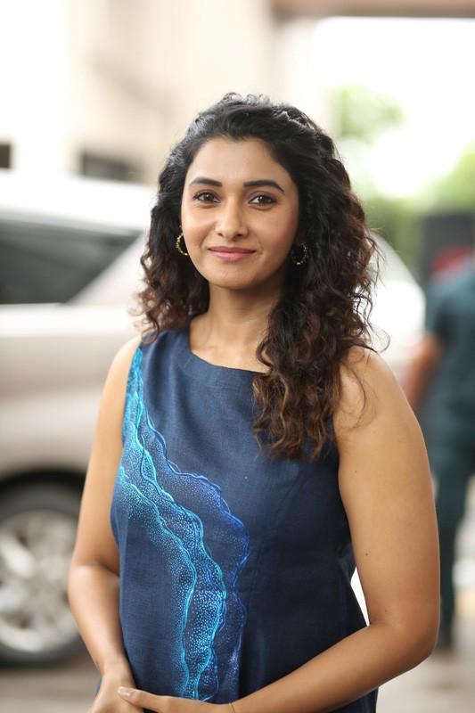 Priya Bhavani Shankar Photos