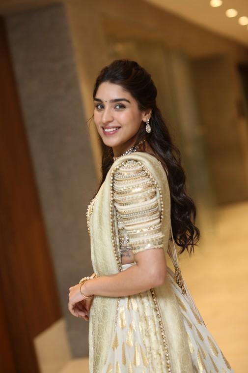 Yukti Thareja Photos