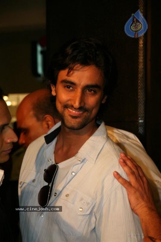 CineJosh gallery photo