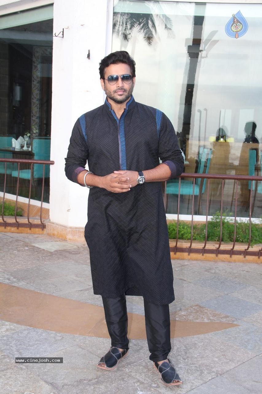 CineJosh gallery photo
