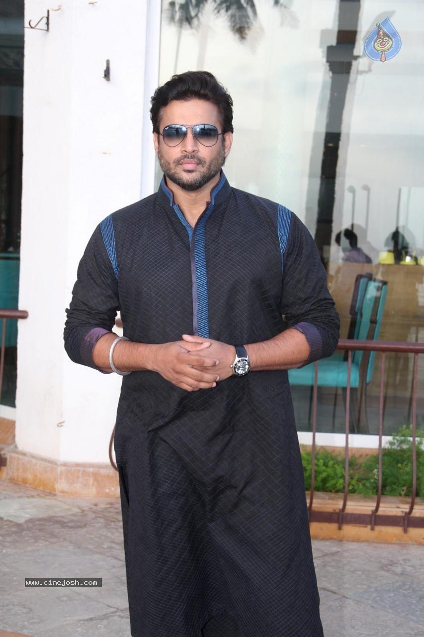 CineJosh gallery photo