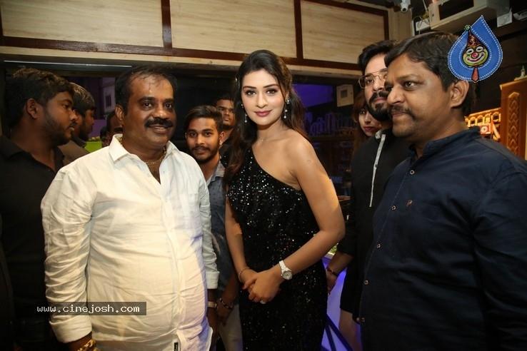 CineJosh gallery photo