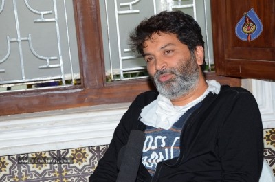 Aatagadhara Siva Hero Uday With Trivikram