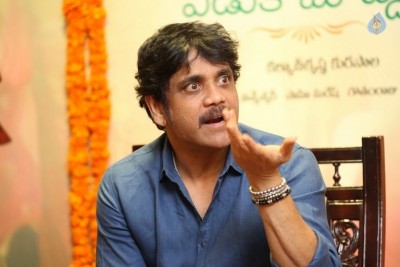 Akkineni Nagarjuna Interview Pics