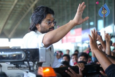 Allu Arjun At Palakollu