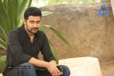 Director Rahul Ravindran Interview Stills
