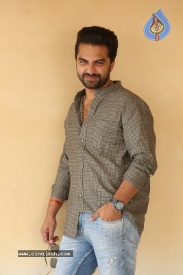 Vishwak Sen Interview Photos