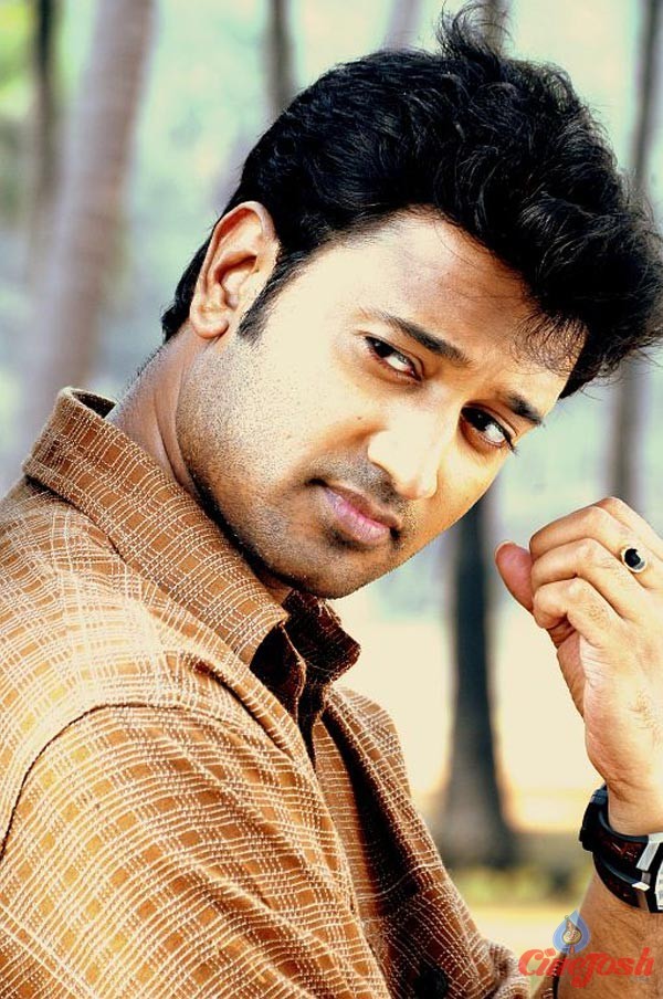 Saandip Actor Gallery - 5 / 17 photos