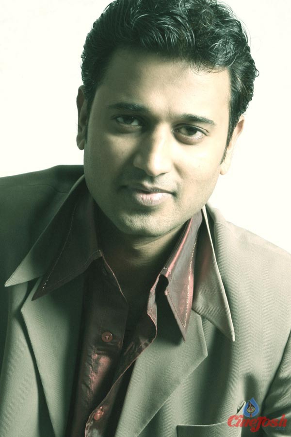 Saandip Actor Gallery - 14 / 17 photos