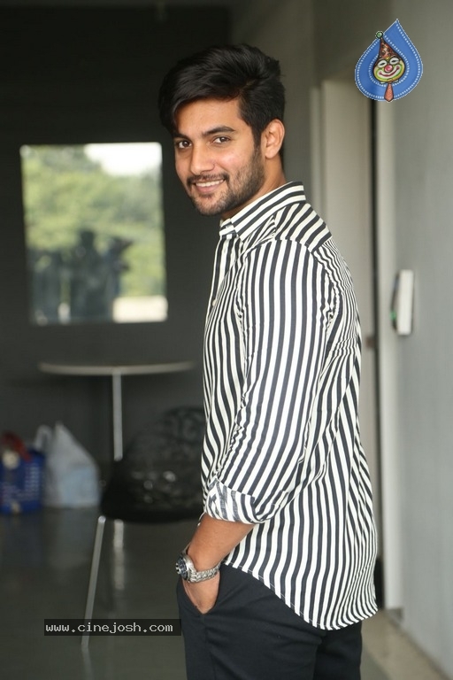Aadi Latest Interview Stills - 17 / 21 photos