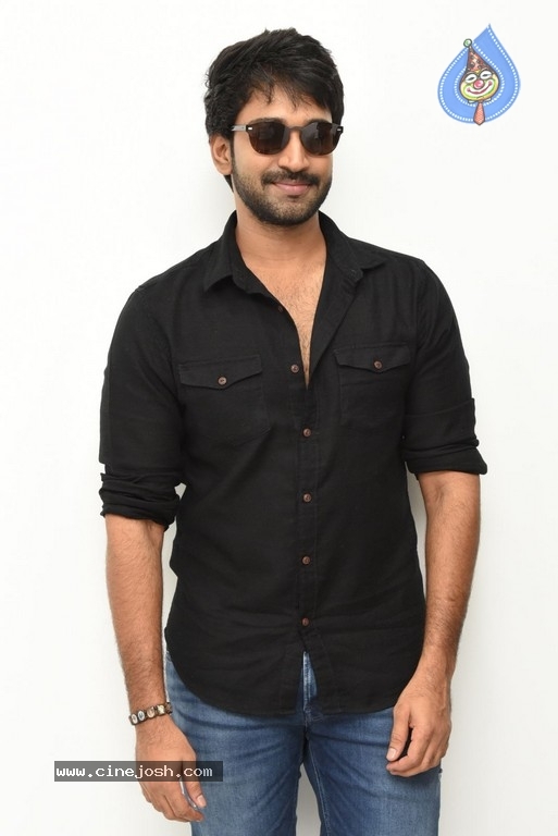 Aadhi Pinisetty Interview Stills - 9 / 50 photos