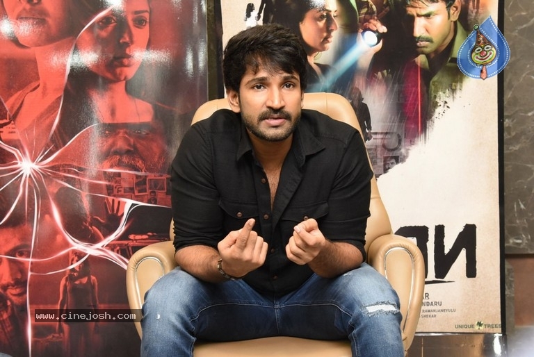 Aadhi Pinisetty Interview Stills - 18 / 50 photos