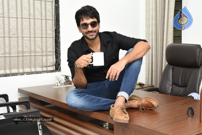 Aadhi Pinisetty Interview Stills - 31 / 50 photos