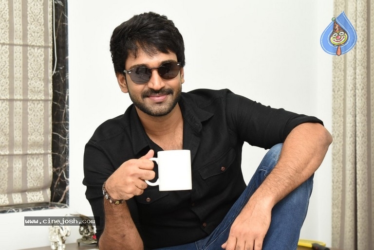 Aadhi Pinisetty Interview Stills - 38 / 50 photos