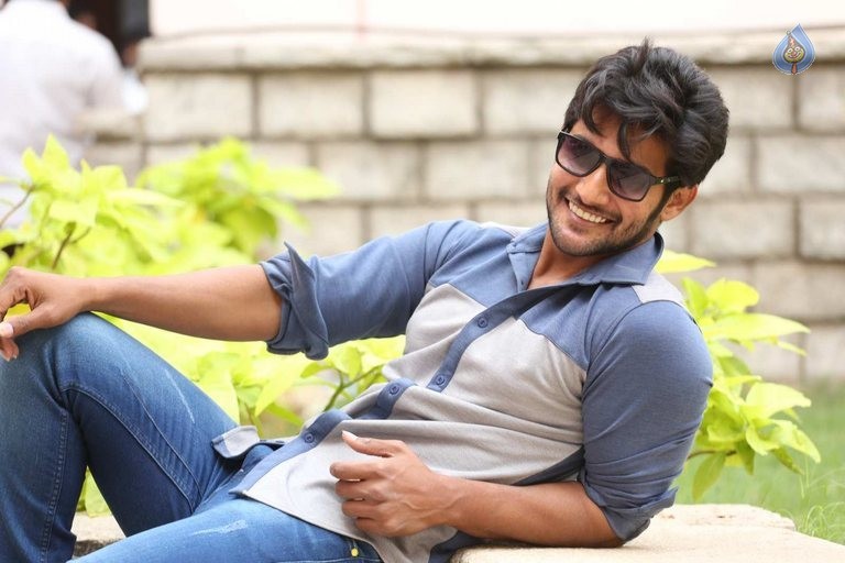 Aadi New Photos - 25 / 38 photos