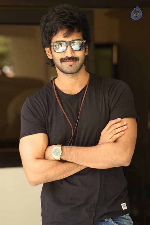 Aadi Pinisetty Interview Photos - 10 / 19 photos