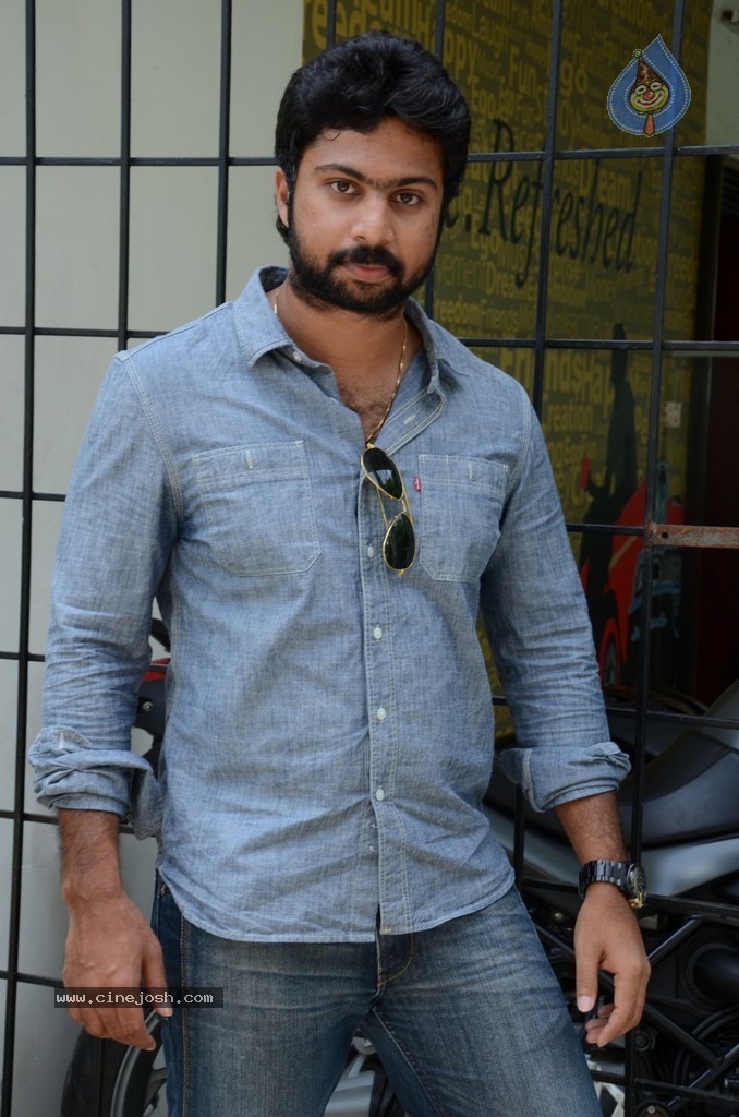 Actor Avinash Interview Photos - 19 / 56 photos