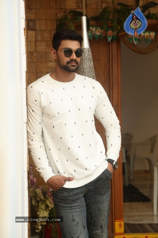 Actor Bellamkonda Srinivas Photos - 7 / 15 photos
