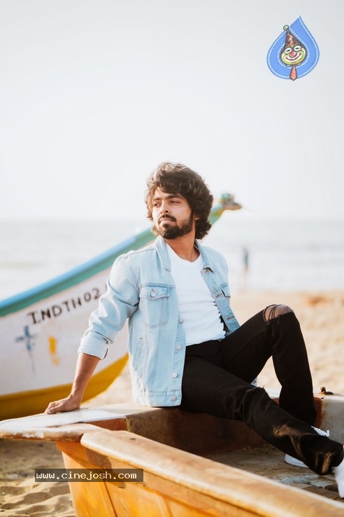 Actor GV Prakash Photos - 3 / 3 photos